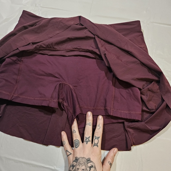 Lululemon Lost In Pace Mid-Rise Skirt (Regular) 13" (Dark Adobe) Size 8 - Picture 12 of 15